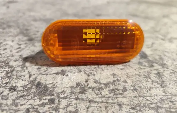 Ford Fiesta Front fender indicator light 2S6A13K354AD 08004E