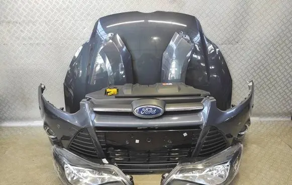 Ford Focus Front bumper