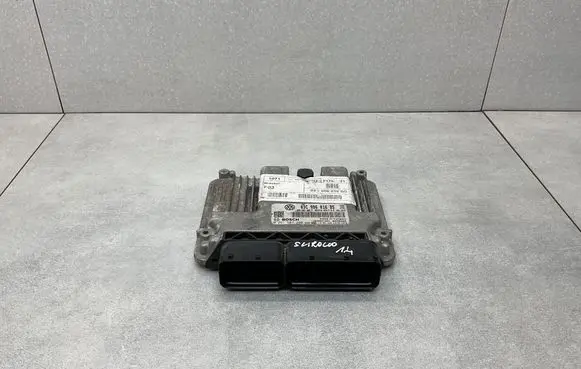 Volkswagen Scirocco Engine control unit/module 03C906016BS