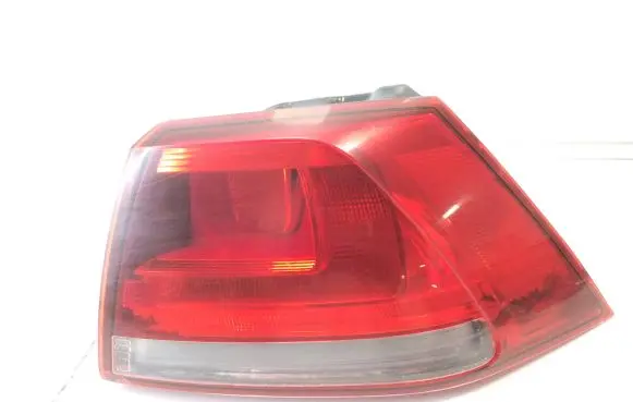 Volkswagen Golf VII Rear/tail lights 5G0945096F