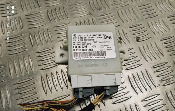 Mercedes-Benz E W212 Parking PDC control unit/module A2129003704