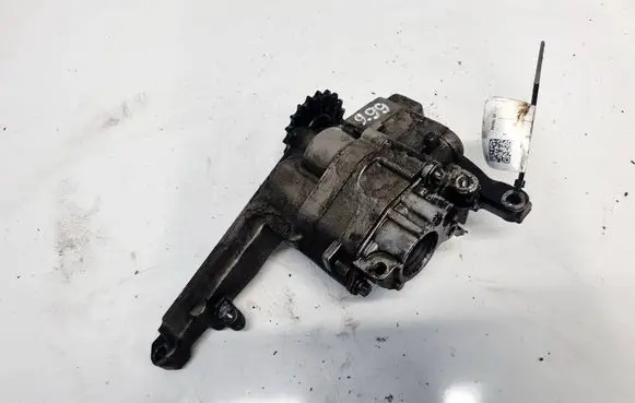 Mercedes-Benz GL X164 Oil pump A6421810547