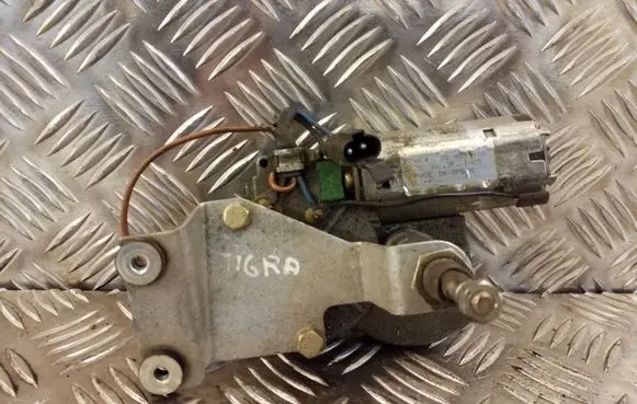 Opel Tigra A Rear window wiper motor 04125 90482010