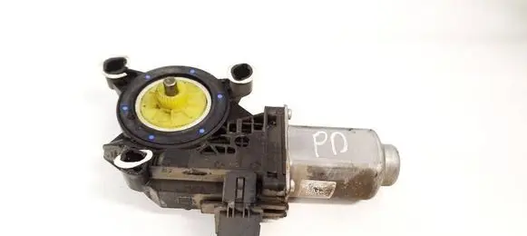 Skoda Roomster (5J) Front door window regulator motor 6R0959802P