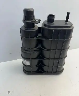 Active carbon filter fuel vapour canister
