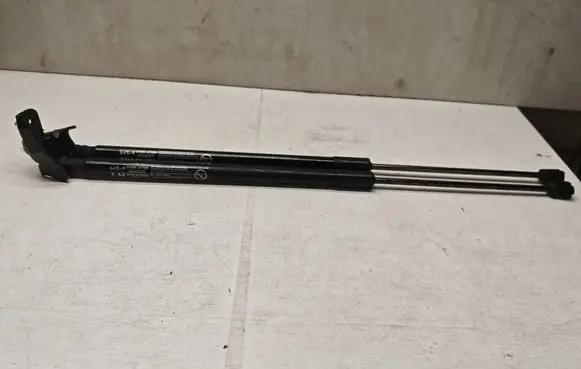 KIA Niro Tailgate/trunk strut/damper 81830AT000 81840AT000