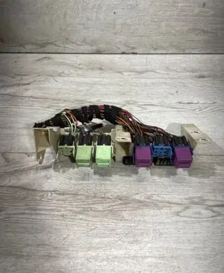 BMW X5 E53 Fuse module 8383720 61138383720