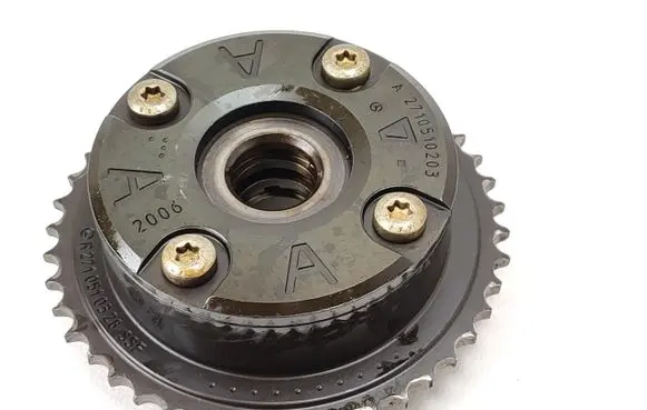Mercedes-Benz C W204 Timing chain sprocket 2710510328
