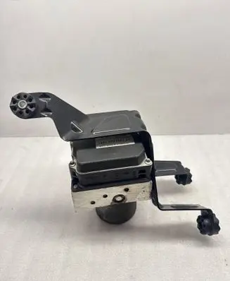 BMW 5 E60 E61 ABS Pump 6777801 6777803