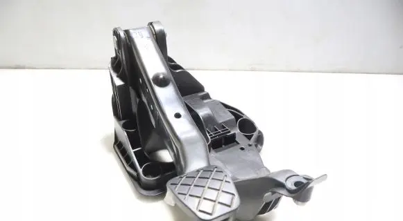 Skoda Fabia Mk3 (NJ) Clutch pedal 