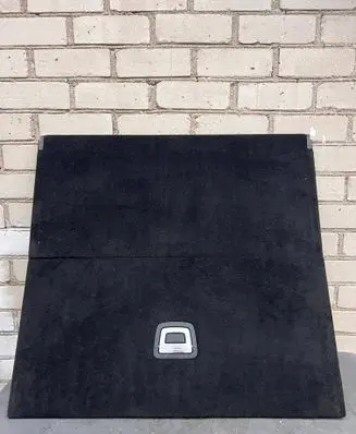 Mercedes-Benz E W212 Trunk/boot floor carpet liner A2126800002 A2126800584
