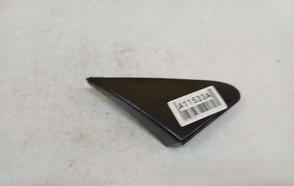 Toyota Yaris Other front door trim element 6011752010