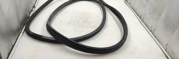 Audi A3 S3 8L Rubber seal front coupe door 