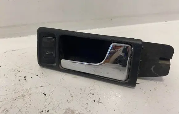 Audi A6 S6 C4 4A Front door interior handle 4A0837020A