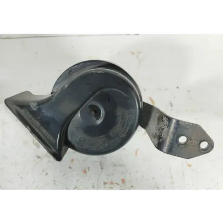Audi A6 S6 C5 4B Horn signal 0082018