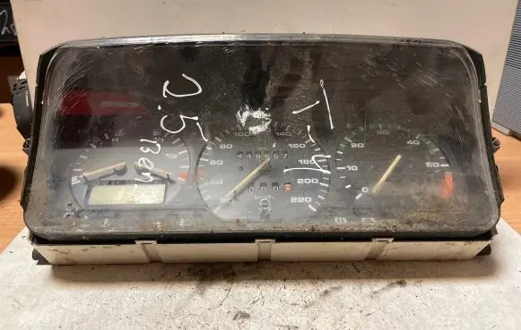Volkswagen Transporter - Caravelle T4 Speedometer (instrument cluster) 701919033BF 701919059BB