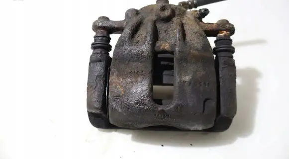 Nissan Note (E12) Front brake caliper