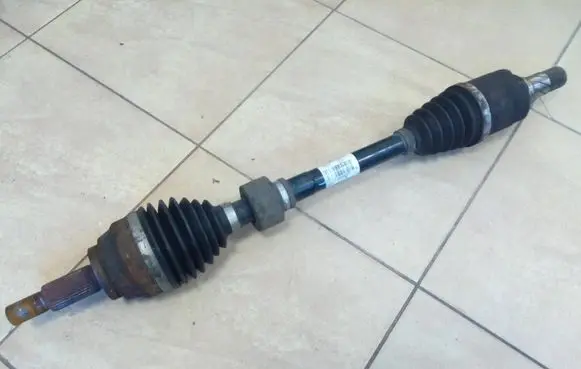 Front driveshaft