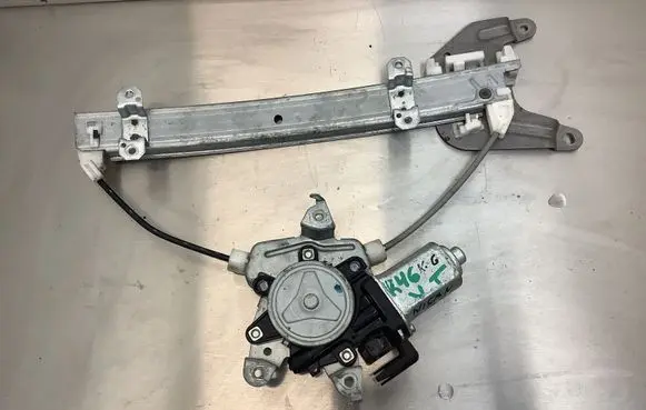 Nissan Murano Z50 Rear door window regulator with motor 807318991A 61026 4786634001