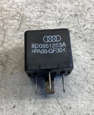 Audi A8 S8 D3 4E Other relay 8d0951253a