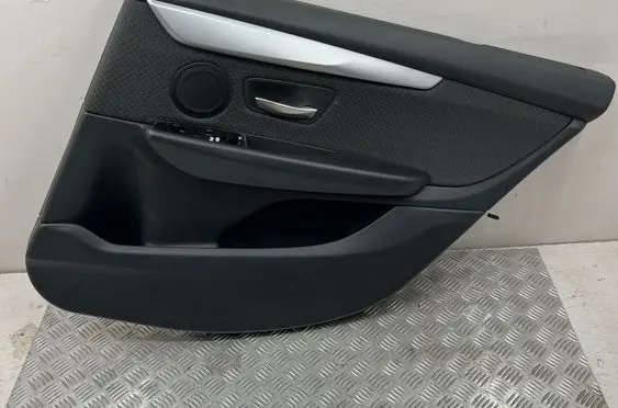 BMW 2 F46 Rear door card panel trim 3042991