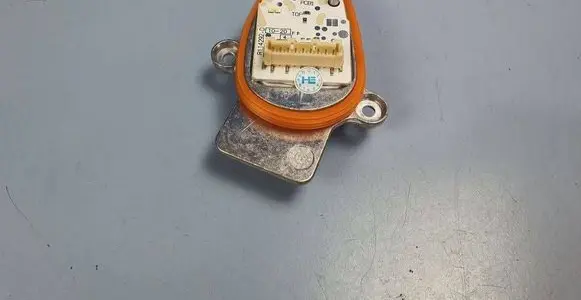 BMW X1 F48 F49 LED ballast control module 63119477821 9477821