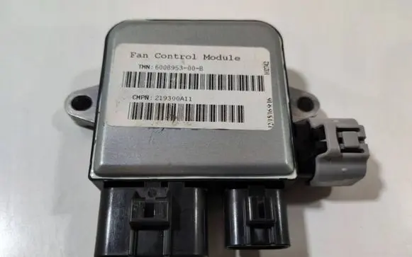 Tesla Model S Coolant fan relay 6008953-00-B 600895300B 6008953