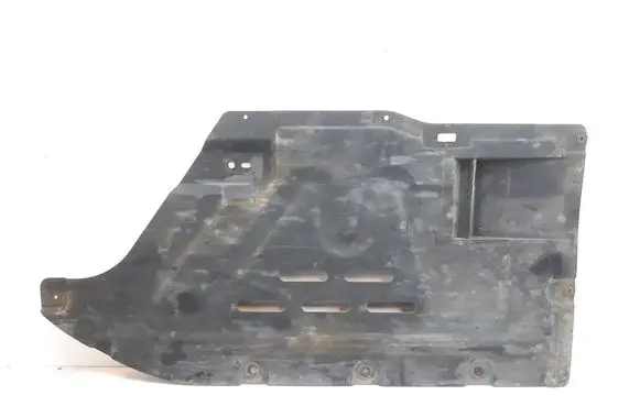 BMW 1 E82 E88 Center/middle under tray cover 7059388 51757059388