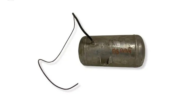 Audi A8 S8 D3 4E Vacuum air tank 4E0616203 15158000082 9560297