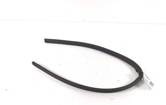 Opel Astra L Engine compartment rubber 