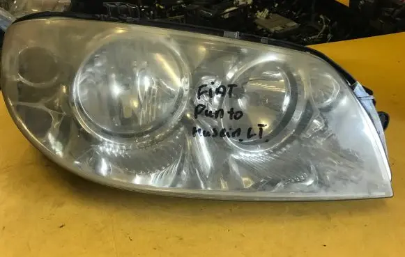 Fiat Punto (188) Headlight/headlamp