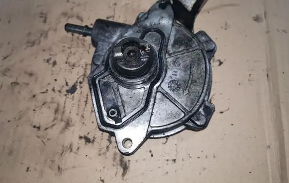 Vacuum pump