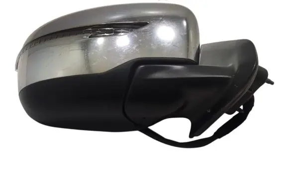 Nissan Navara D23 Front door electric wing mirror