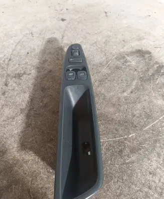 Volvo S40, V40 Electric window control switch 30889749 00W471