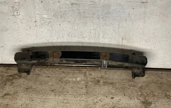 Skoda Roomster (5J) Front bumper cross member