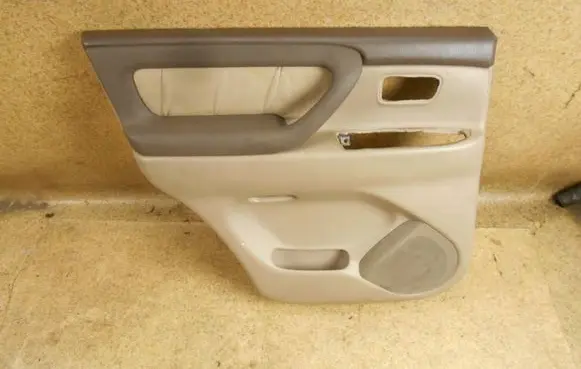 Toyota Land Cruiser (J100) Rear door card panel trim 
