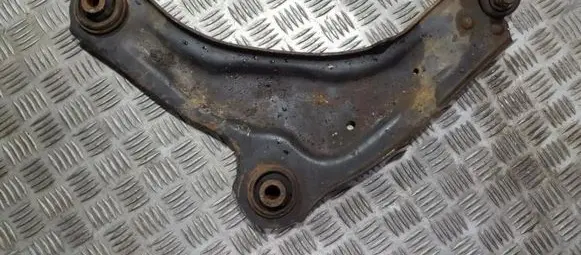 Renault Laguna II Front lower control arm/wishbone