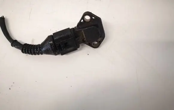 Volkswagen PASSAT B5.5 Air pressure sensor 0281002177