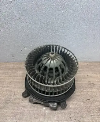 Mercedes-Benz E W211 Heater blower motor/fan resistor A2308216451