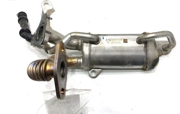 Nissan Pulsar EGR valve cooler 147357324R