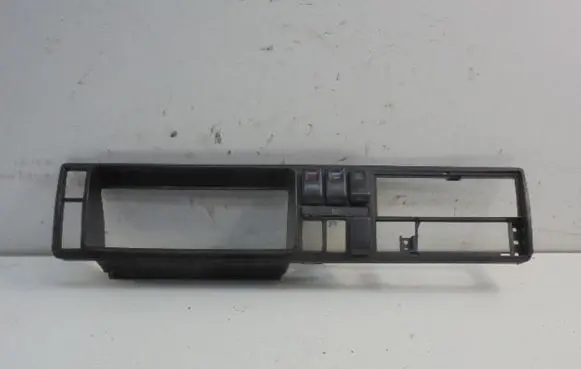 Volkswagen Golf I Dashboard trim 191857243