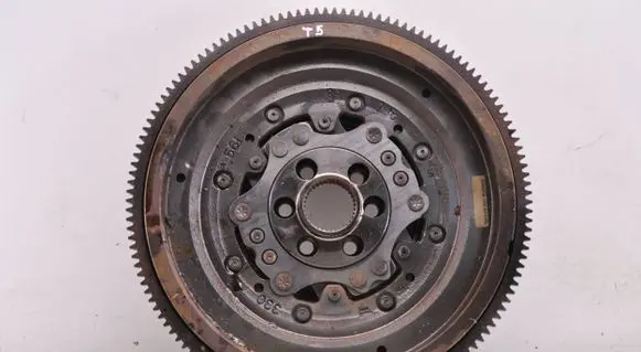 Volkswagen Transporter - Caravelle T5 Flywheel 2295000324