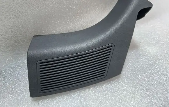 Mitsubishi Eclipse (D21A/D22A/D27A) Rear door speaker cover trim MR722005