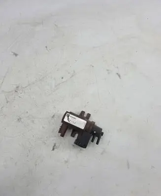 Volvo V50 Turbo solenoid valve PEBBUR6