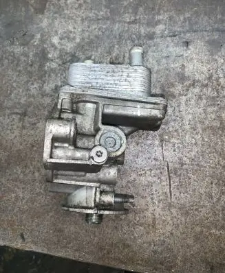 Citroen Jumper Oil filter mounting bracket