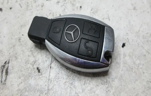 Mercedes-Benz R W251 Ignition key/card 98ww4ee55d
