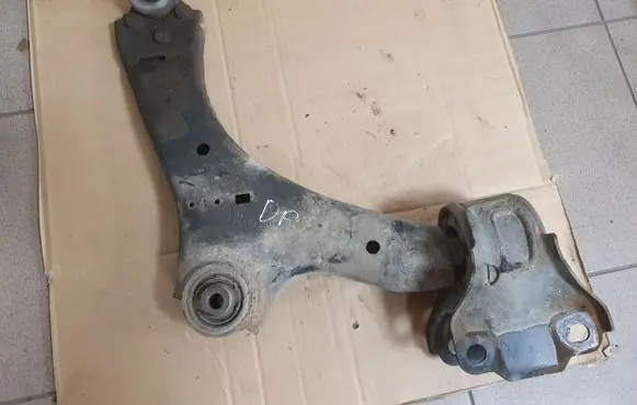 Volvo S80 Front lower control arm/wishbone
