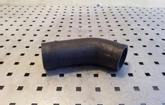 Intercooler hose/pipe