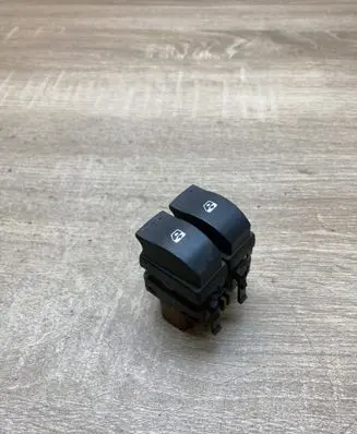 Renault Megane I Electric window control switch