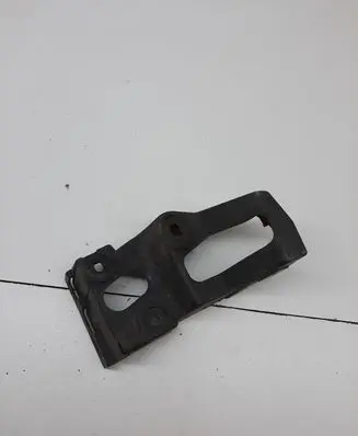 Audi A4 S4 B6 8E 8H Fender mounting bracket 8E0853922B